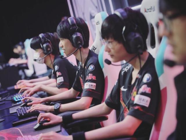 帅点名称赞 帅点名称赞